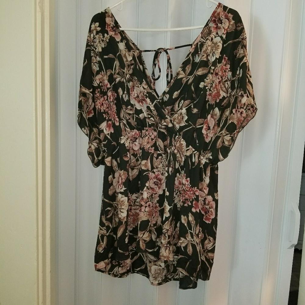 Torrid blouse